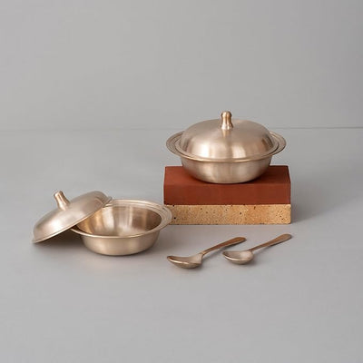 Bronze • कांस्य