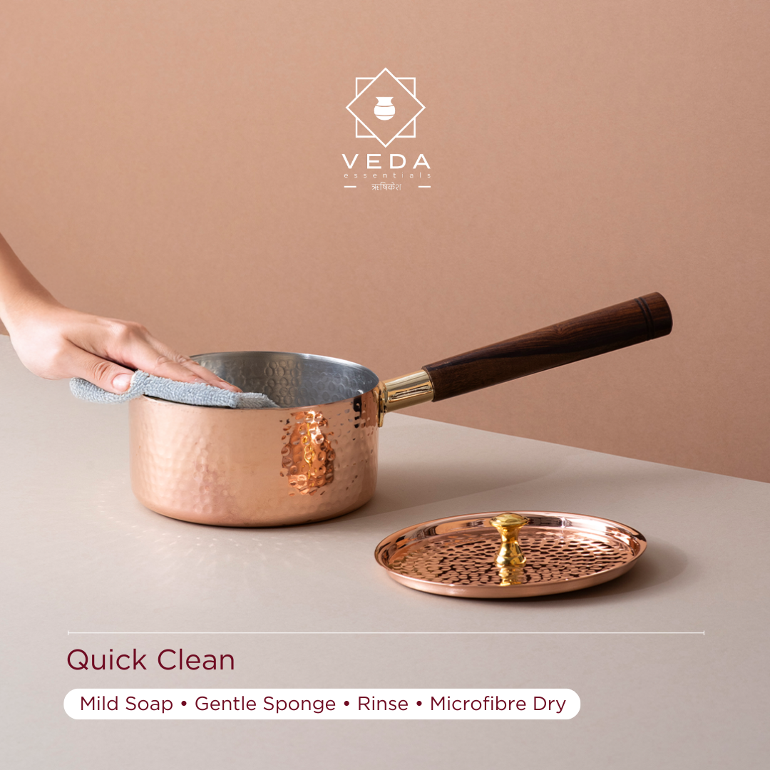 Traditional Copper Sauce Pan with Tin Coating, Lid & Insulated Handle (तांबा का सॉस पैन)