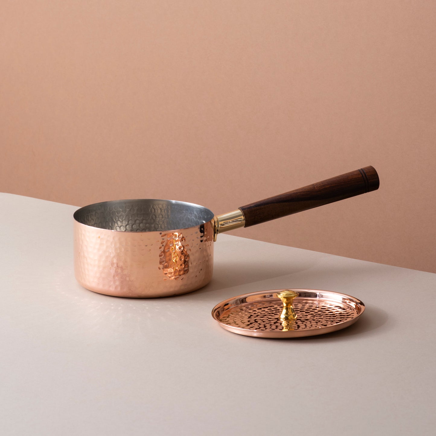 Traditional Copper Sauce Pan with Tin Coating, Lid & Insulated Handle (तांबा का सॉस पैन)