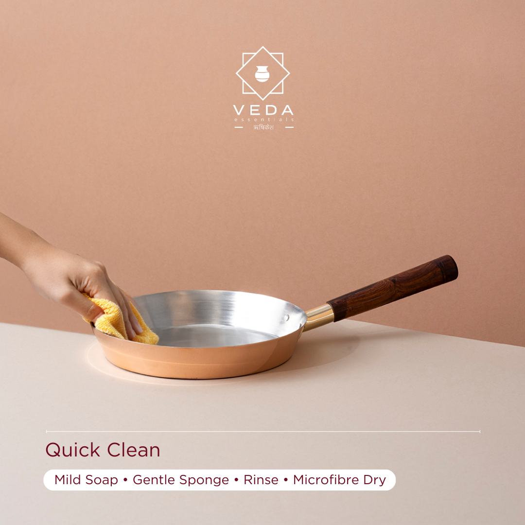 Traditional Copper Fry Pan with Tin Coating and Insulated Handle (तांबा का फ्राई पैन)