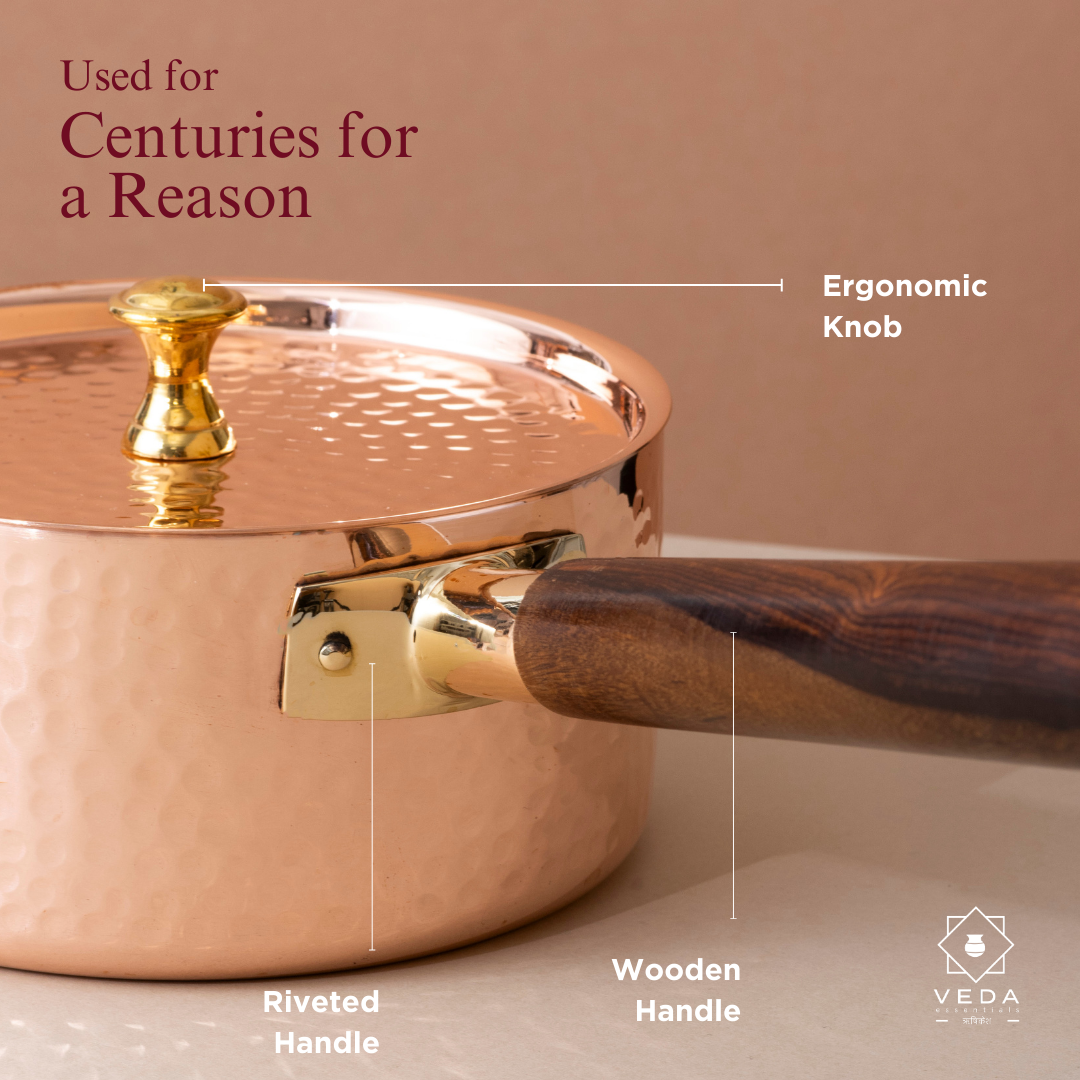 Traditional Copper Sauce Pan with Tin Coating, Lid & Insulated Handle (तांबा का सॉस पैन)