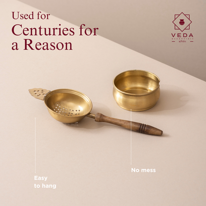 Handcrafted Brass and Wood Tea/Coffee Strainer (पीतल की चाय/कॉफ़ी छन्नी)