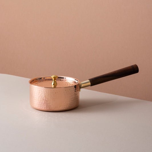 Traditional Copper Sauce Pan with Tin Coating, Lid & Insulated Handle (तांबा का सॉस पैन)