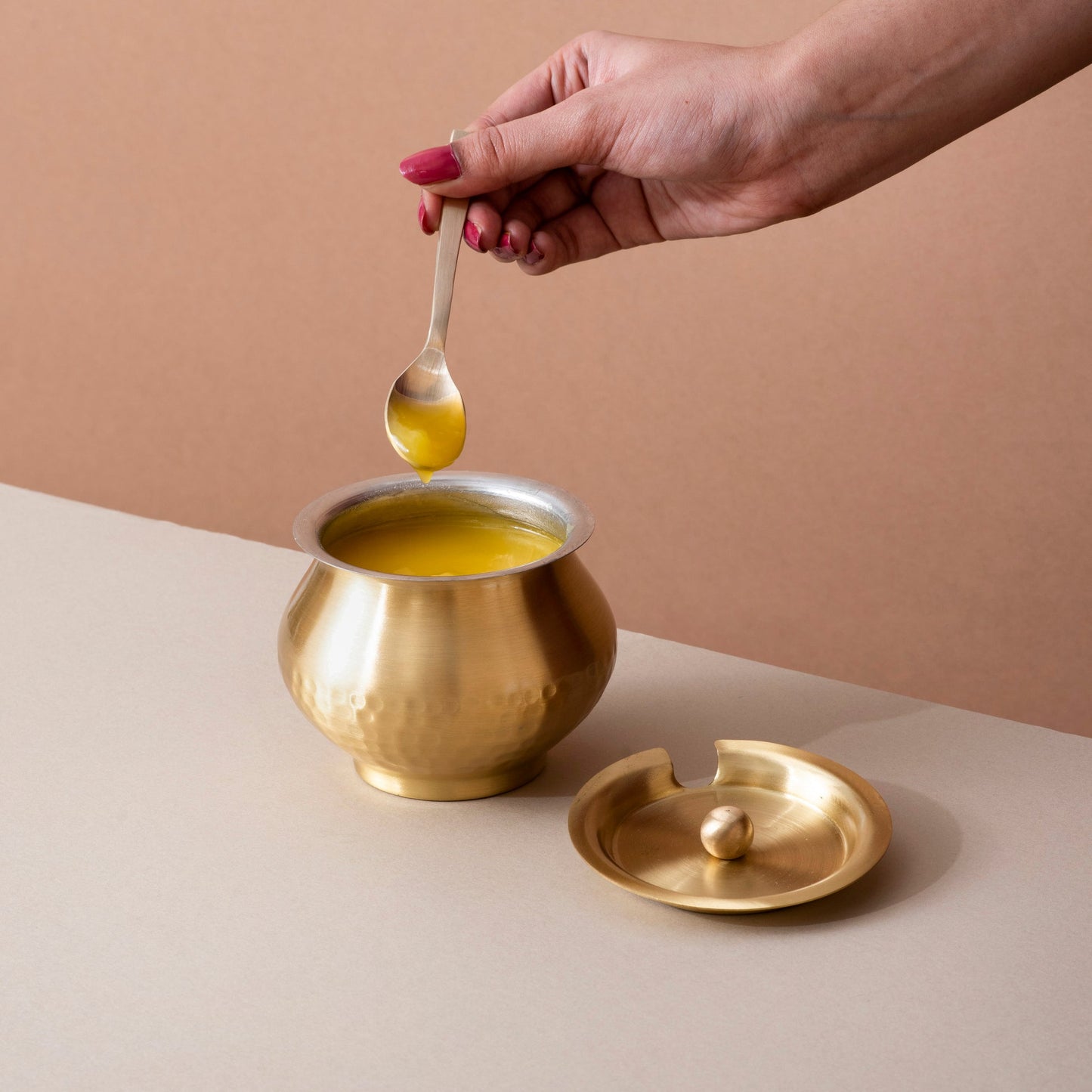 Pure Brass Ghee Pot with Tin Coating (पीतल का घी पॉट)